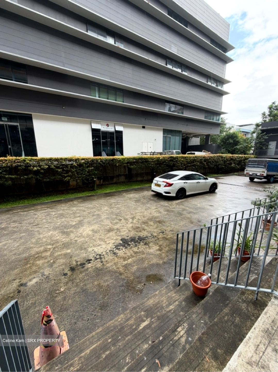 9 @ Tagore (D26), Factory #595845721